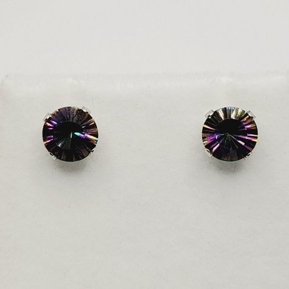 10K White Gold Mystic Topaz 6x6mm Stud Earrings - Picture 1 of 5